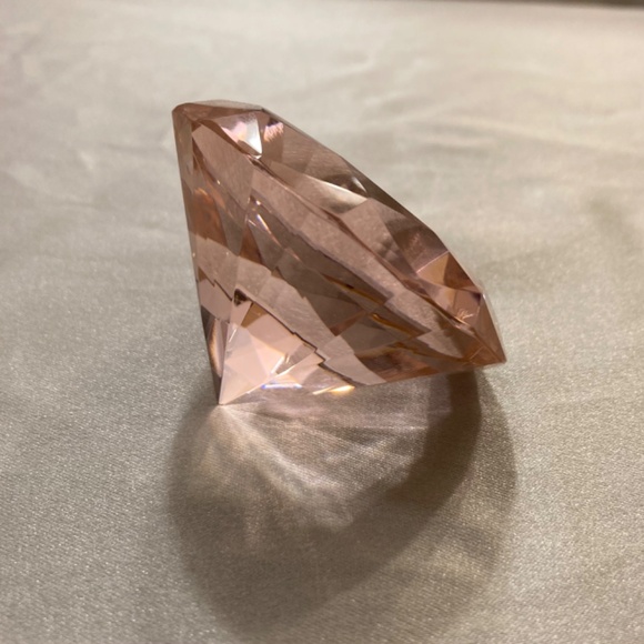 Pink Gem Jewel Diamond Faceted Glass Paperweight with Box (faded) 2.5” x 2” VGUC - Picture 5 of 14